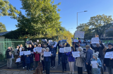 Ealing Labour vote to build on West Twyford's last green space